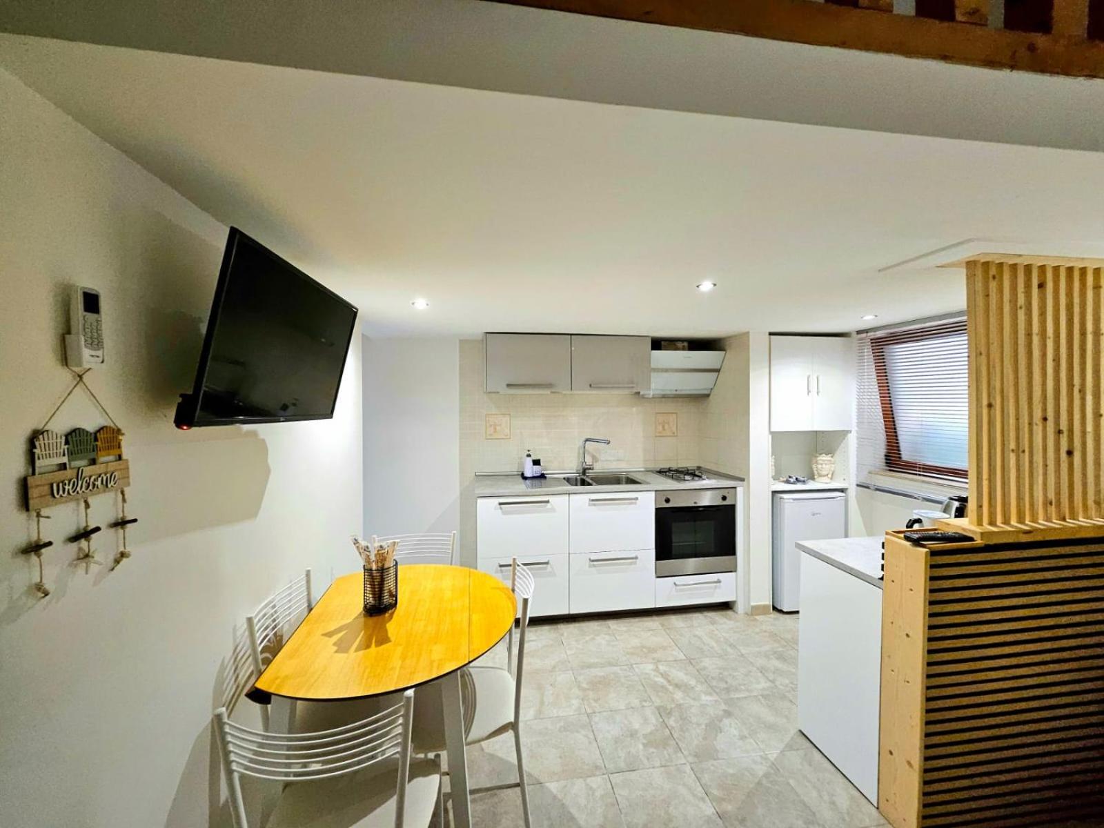 Guru House B&B Apartments Milazzo Exterior foto